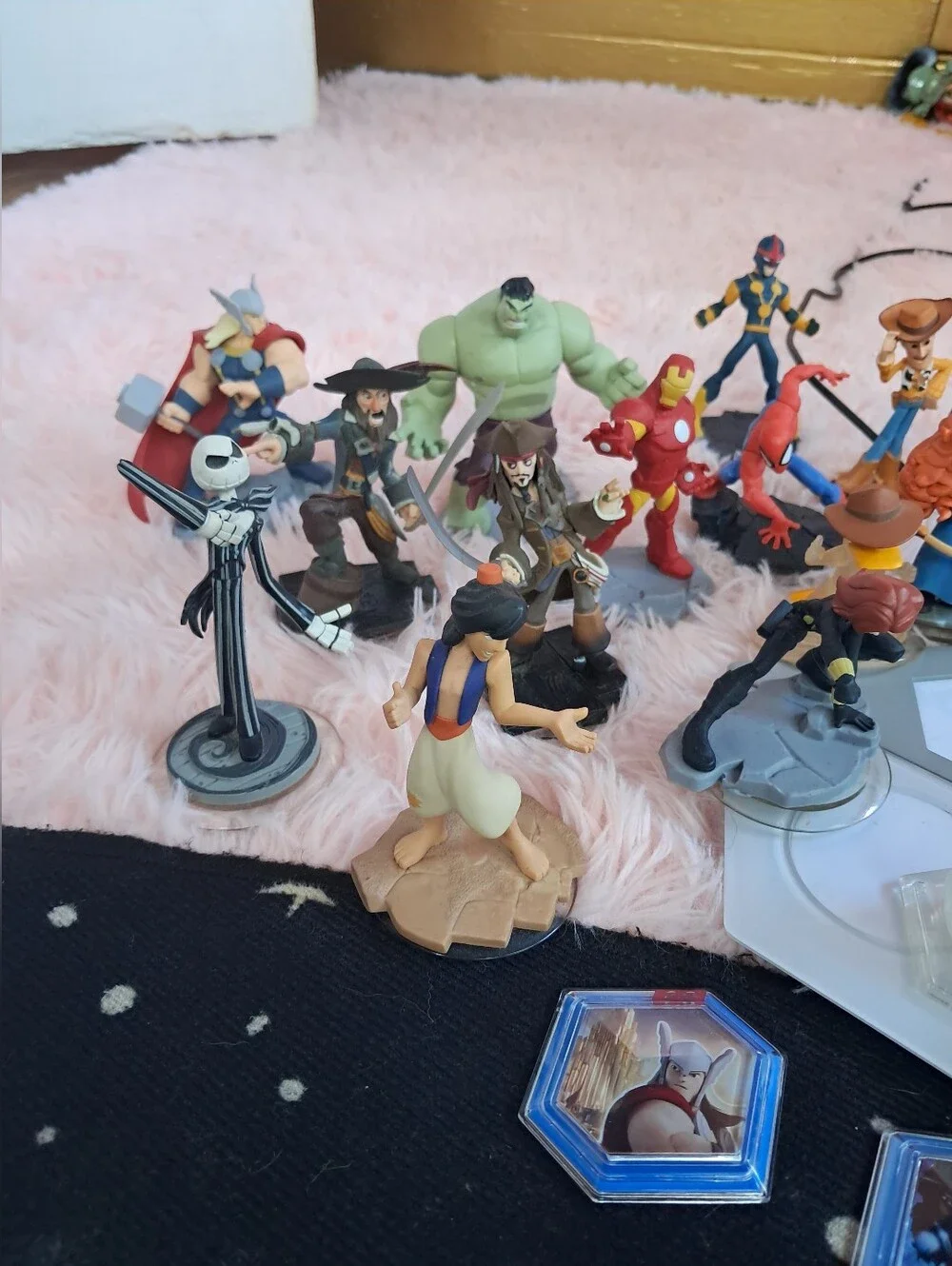 Disney Infinity Huge Lot Playable Characters & Portal 27 Piece Set